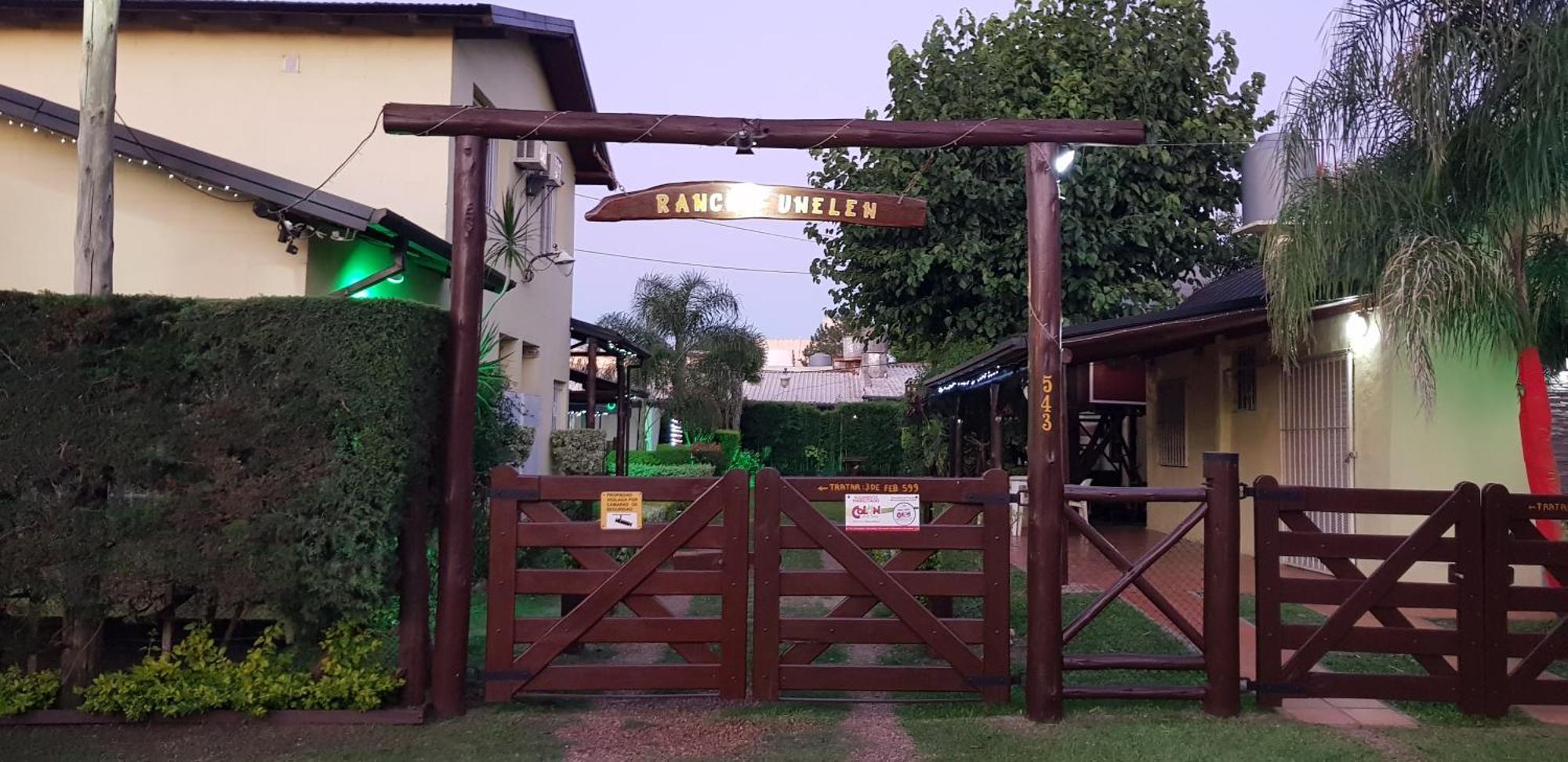 Cabanas Rancho Unelen Colon  Luaran gambar